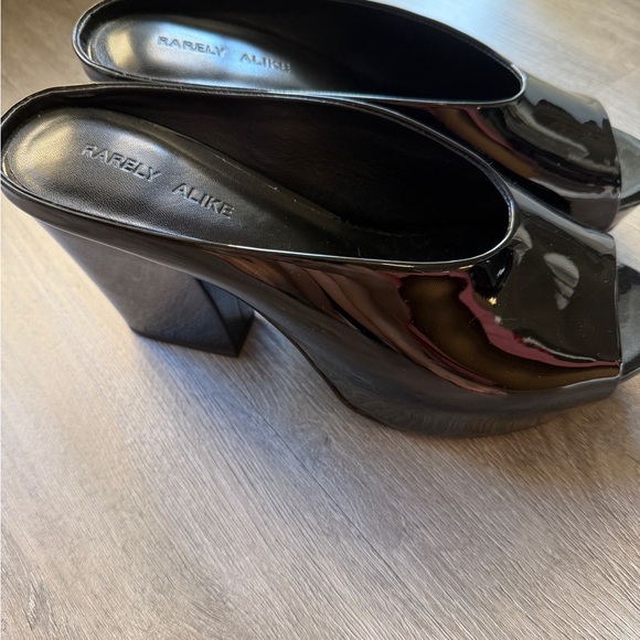 RARELY ALIKE Black Peep-Toe Heels - Picture 6 of 10